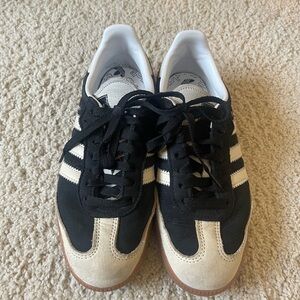 Adidas Samba Tennis Shoe Sneakers